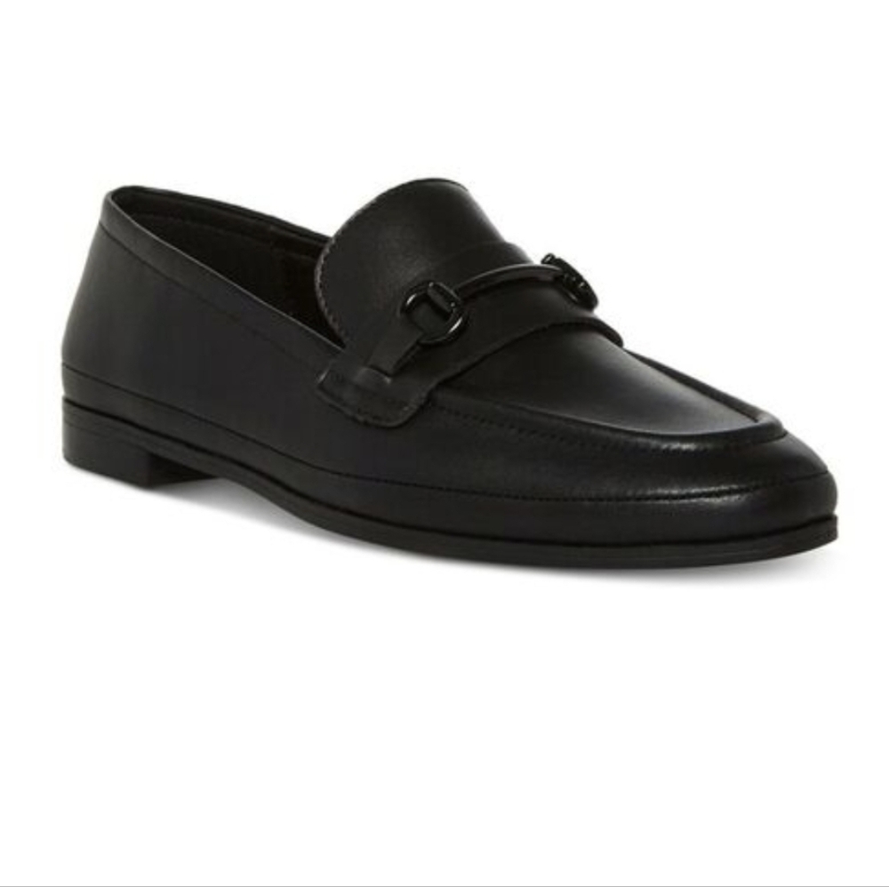 Elegant Black Loafers for Women - Picture 2 of 7